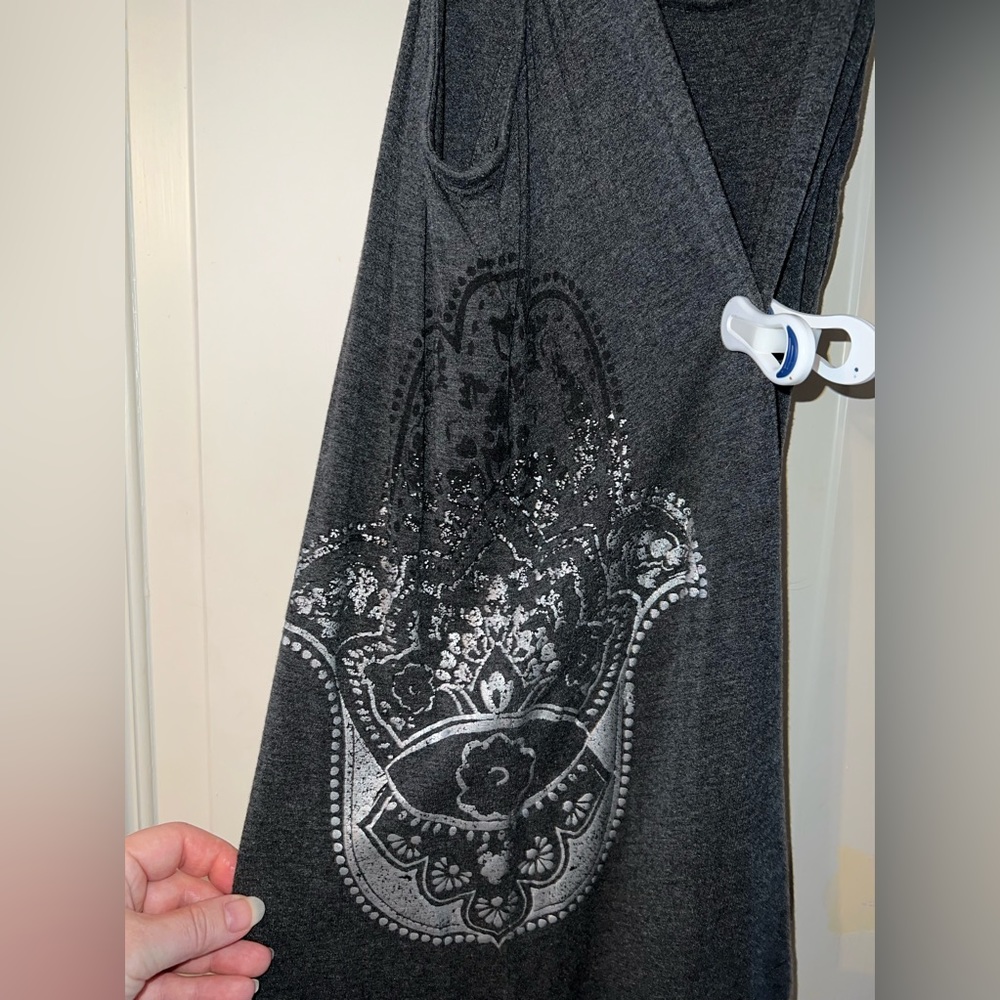 🩶🖤Gaiam tank top side detail yoga - size Med - Dark Gray
